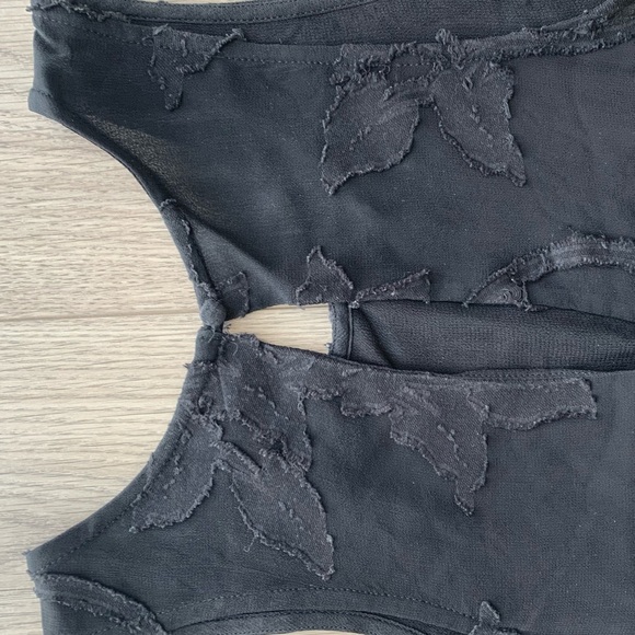 Wilfred Floral Lace Sleeveless-Blouse - Picture 4 of 6